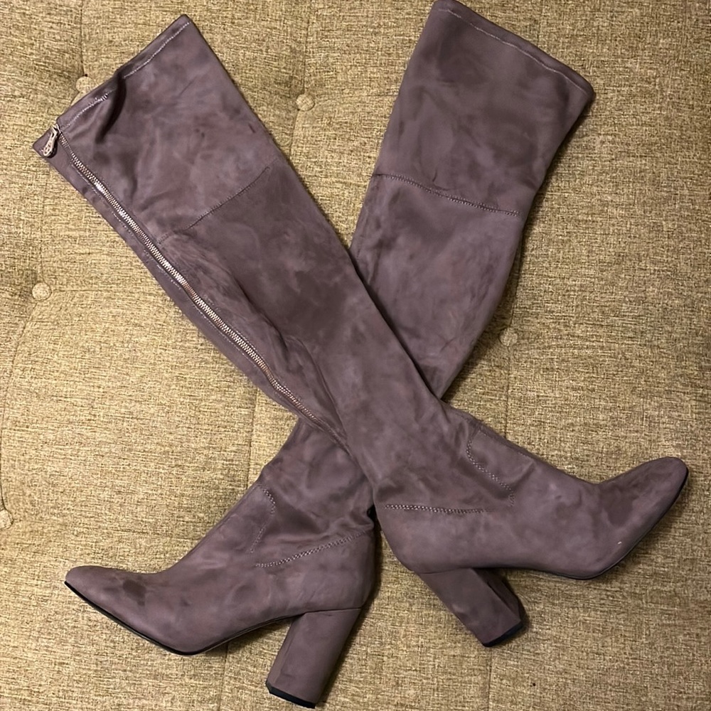 GUESS KNEE HIGH BOOTS